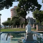 To Helidoni & Gardens 尼基季