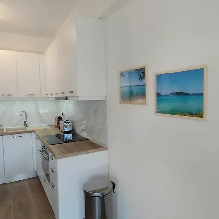 To Helidoni & Gardens Holiday home
